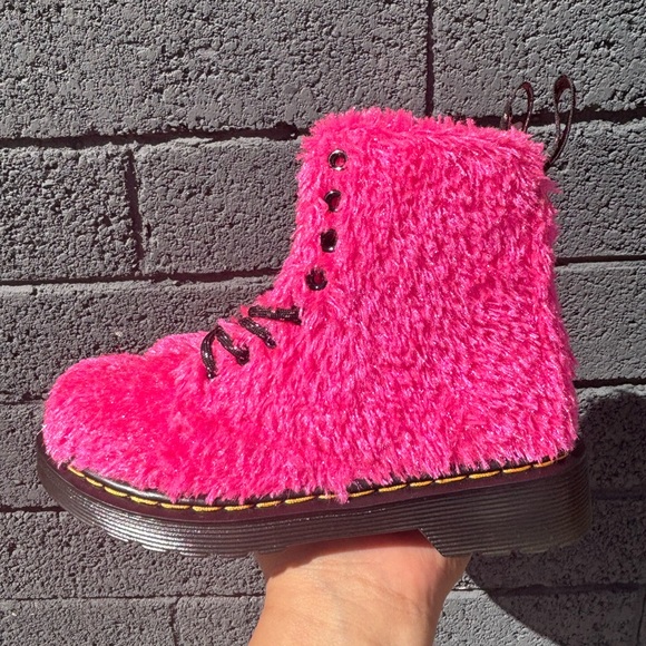 NWOT Dr Martens 1460 Pink Boots - Picture 10 of 12